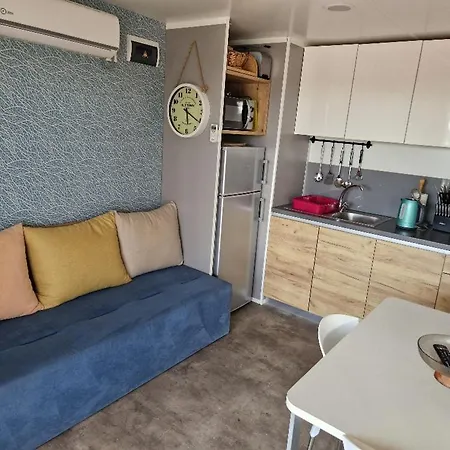 Feriehus Mobile Homes Albatross Pirovac