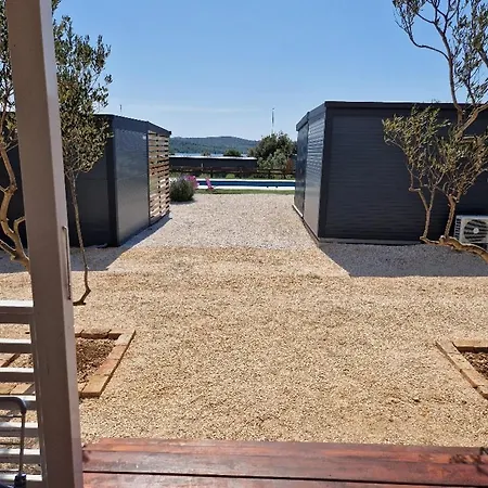 Mobile Homes Albatross 皮罗瓦茨