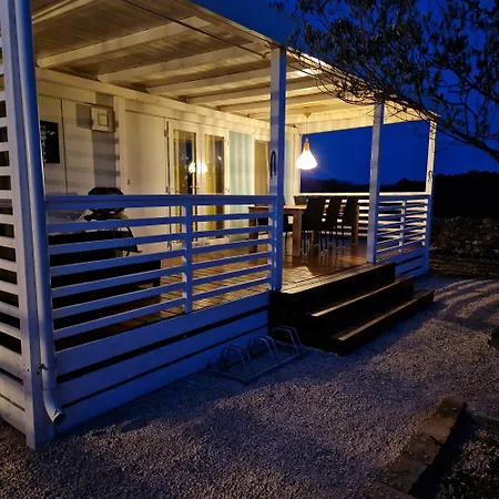 Mobile Homes Albatross * 皮罗瓦茨