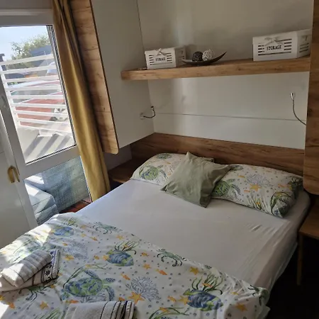 Mobile Homes Albatross ピロヴァッツ
